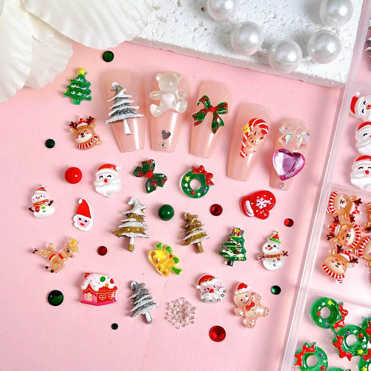 1 Box Cute Cartoon Resin Christmas Series Nail Charms Santa Claus Snowman Bow Rhinestone Nail Art Decoration For Manicure DIY