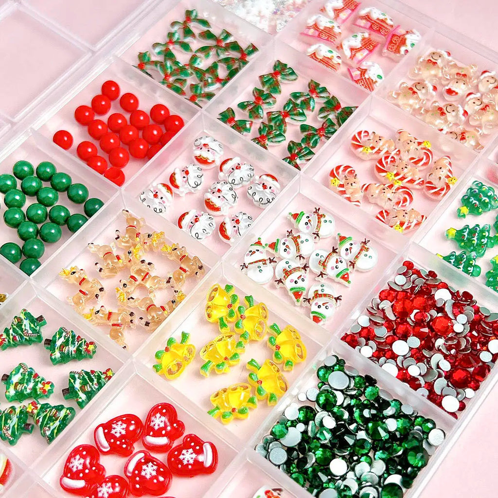 1 Box Cute Cartoon Resin Christmas Series Nail Charms Santa Claus Snowman Bow Rhinestone Nail Art Decoration For Manicure DIY