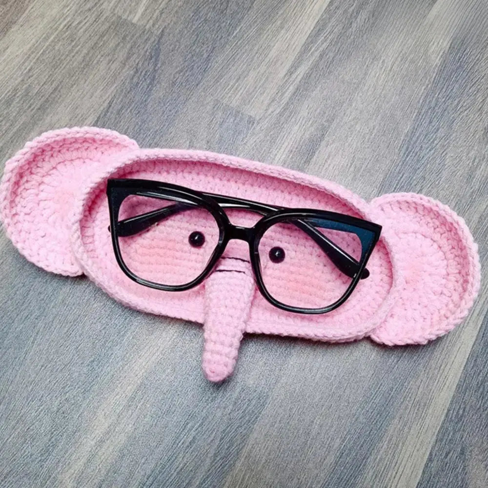 Handmade Crochet Bear Eyeglass Holder Tray – Cute Desktop Organiser & Mother's Day Gift