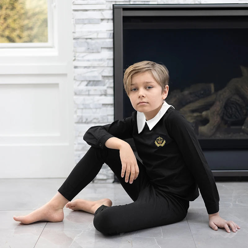 Ali Plus SS25 Shabbos pajama white and black girls boys baby toddler lounge robe with embroidered red crown