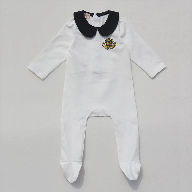 Ali Plus SS25 Shabbos pajama white and black girls boys baby toddler lounge robe with embroidered red crown